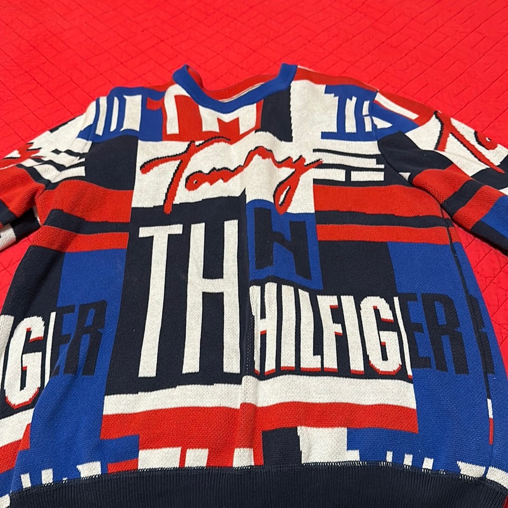 Tommy Hilfiger Denim Vintage Y2K Rare All Over Print Sweater Medium